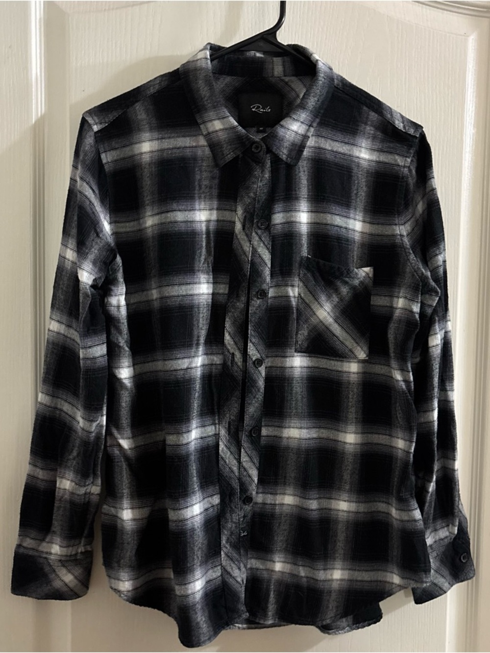 Rails Men's Black and White Plaid Button-Down Shirt